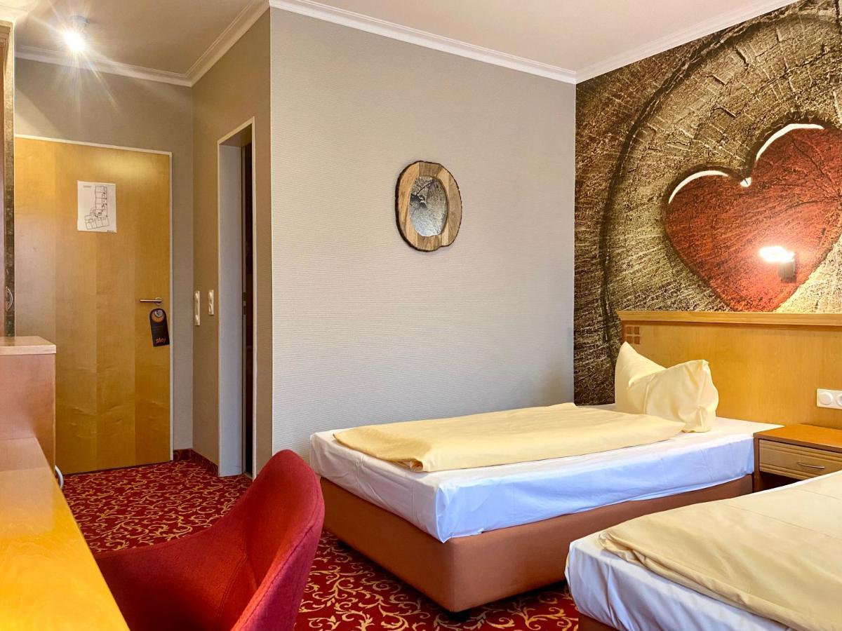 Querfurter Hof Hotel Bagian luar foto