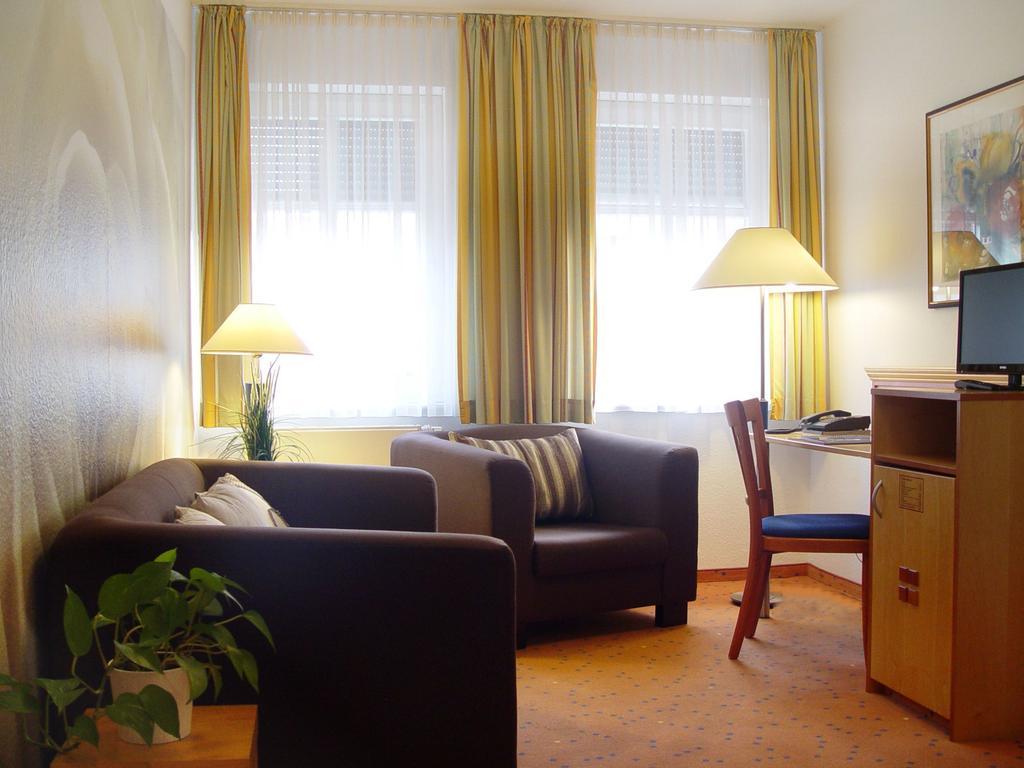 Querfurter Hof Hotel Ruang foto