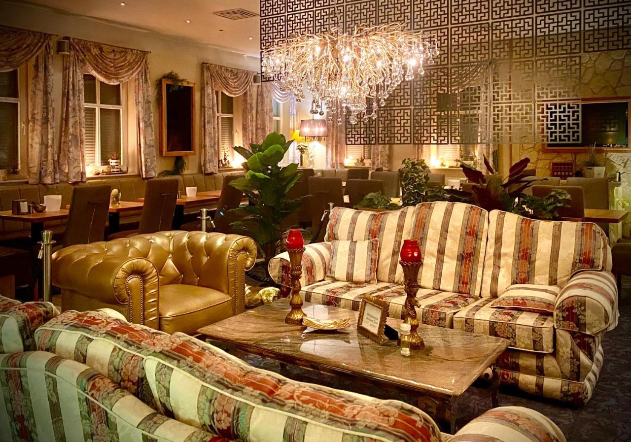 Querfurter Hof Hotel Bagian luar foto